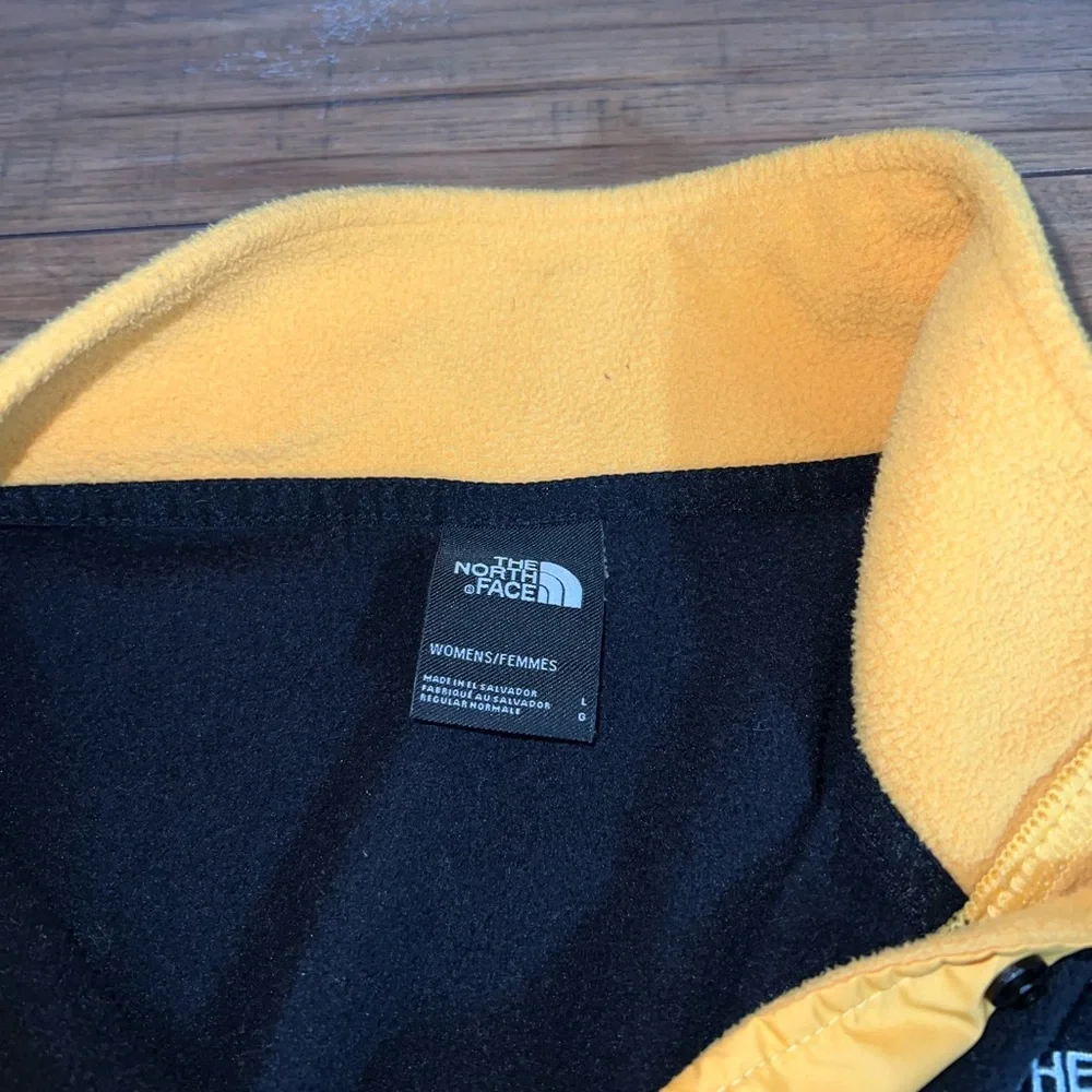north face pullover - Picture 4 of 5